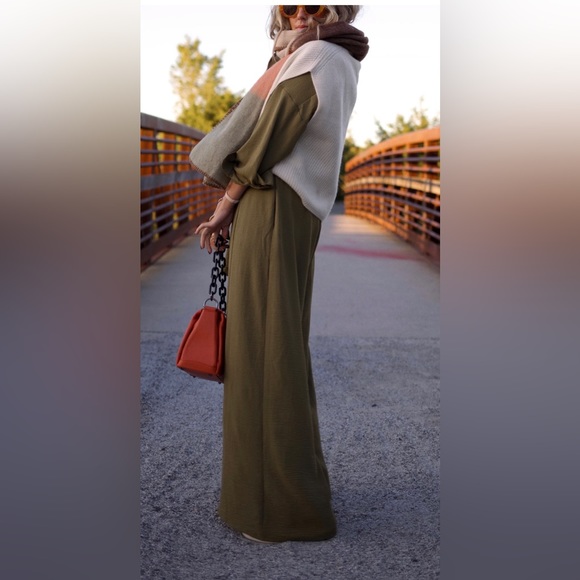 How Do You Wear That Medium Set HDYWT - Picture 4 of 4